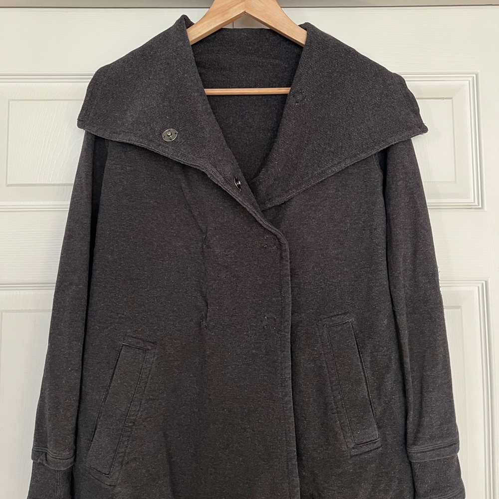{Lululemon} Gratitude Wrap Jacket in Heathered Black - Women's 6 - Picture 2 of 13